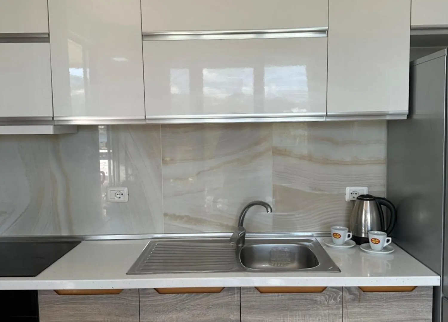 Panorama Apartment Vlorë アルバニア